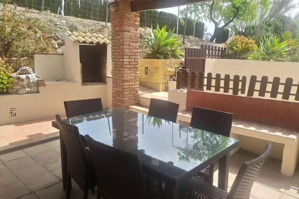 Casa Rosa Sedella 0*,  Испания